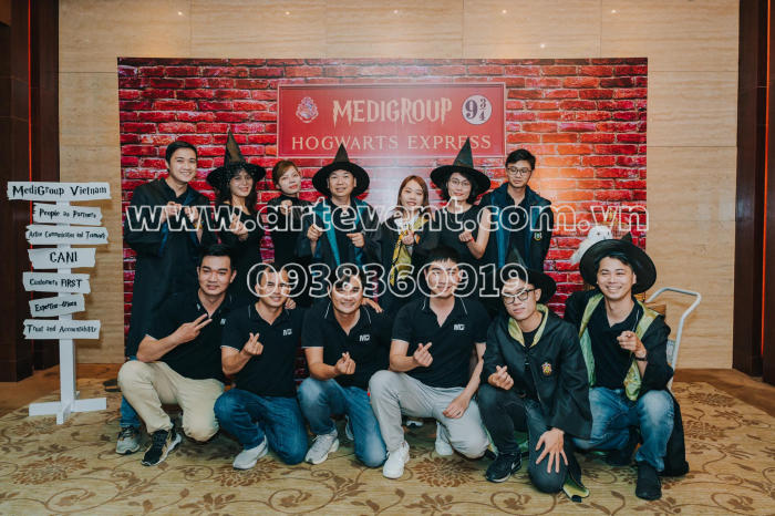 Concept Year End Party Mới Lạ Độc Đáo!