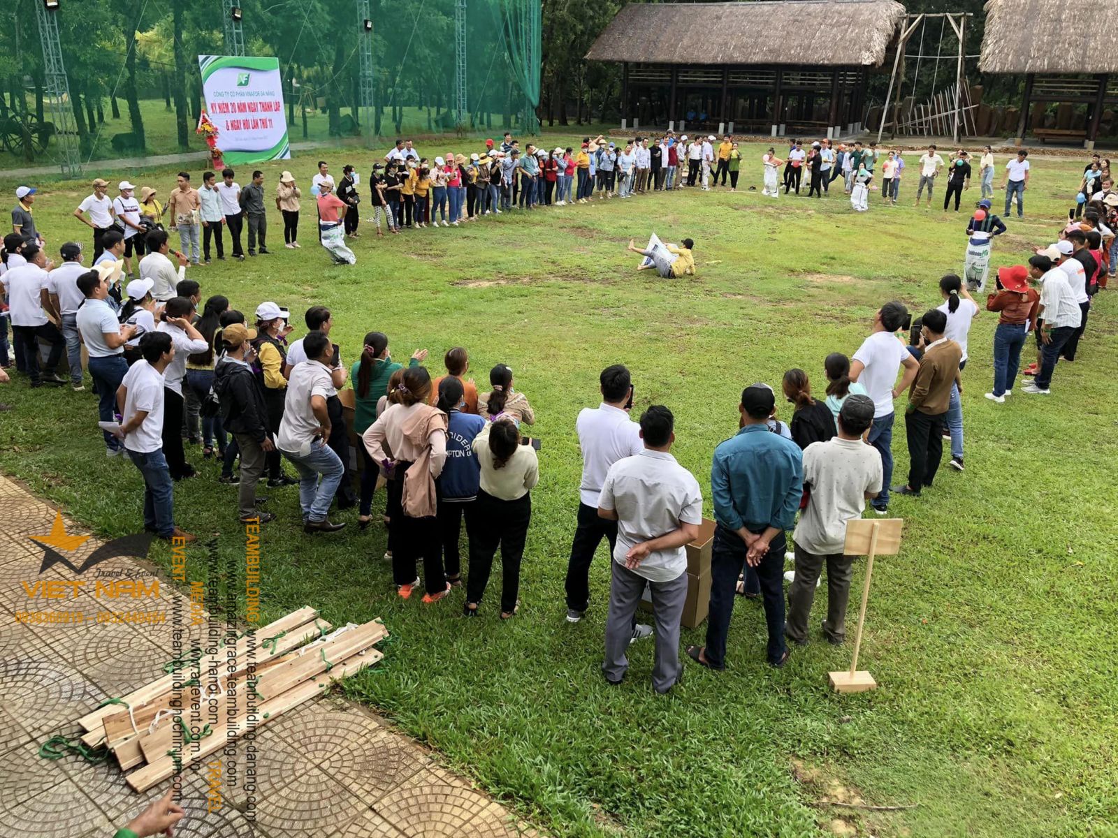 Team Building mừng ngày 8/3