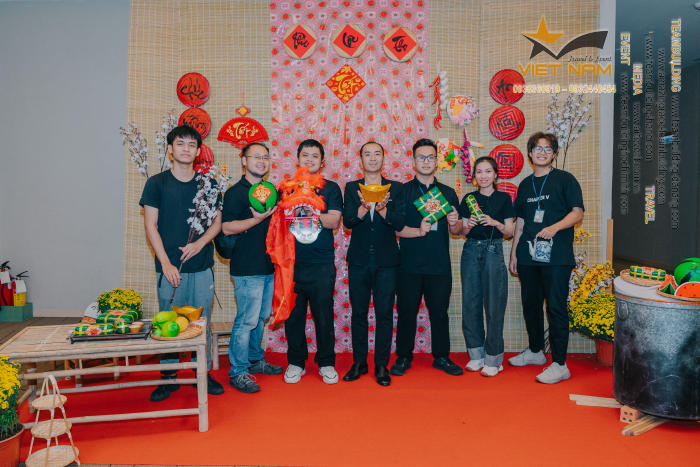 15 Concept Chủ Đề Độc Đáo Cho Year End Party