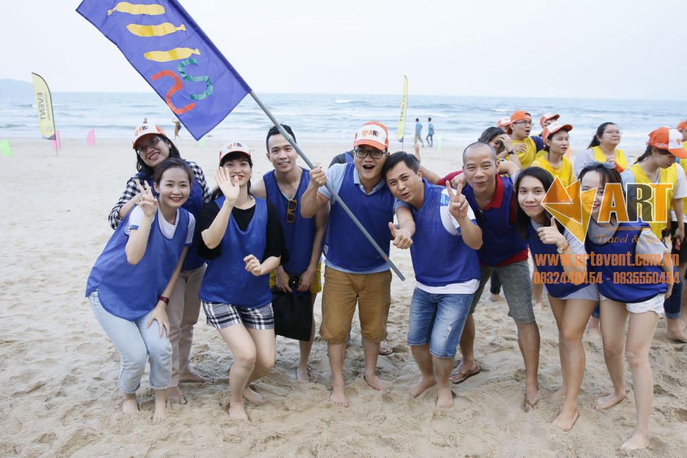 Teambuilding tổ chức tại bãi biển Mỹ Khê - Samsung Company 12.4