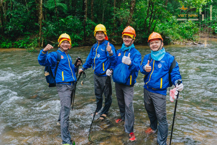 Tour Trekking Tà Năng Phan Dũng