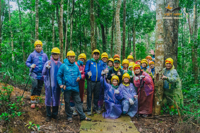 Tour Trekking Thác K50 - Thác Hang Én - Kon Chư Răng Gia Lai 